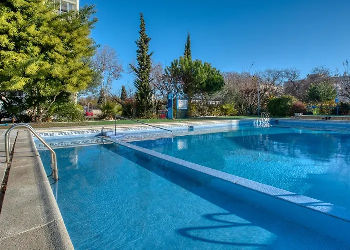 Apartamento Derbi Per 5 Persones Amb Piscina Comunitaria A Prop Del Port D'aro I De La Platja *